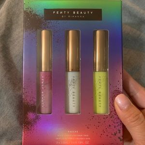 Fenty Beauty Liquid Eyeliner Trio in Baecae